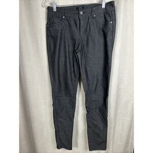 Totto Women’s Size 8 - Black Denim Jeans - EUC